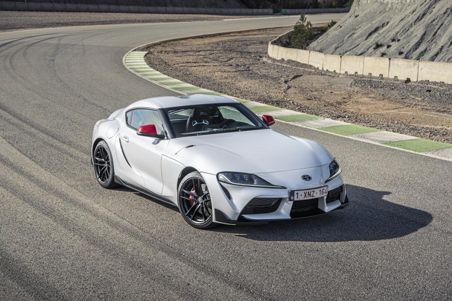  Toyota GR Supra 2.0 Fuji Speedway Edition (A90) 2020 года  (EU) (фото 6 из 40)